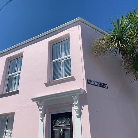 Luxurious Cottage In The Heart Of Falmouth Exterior foto